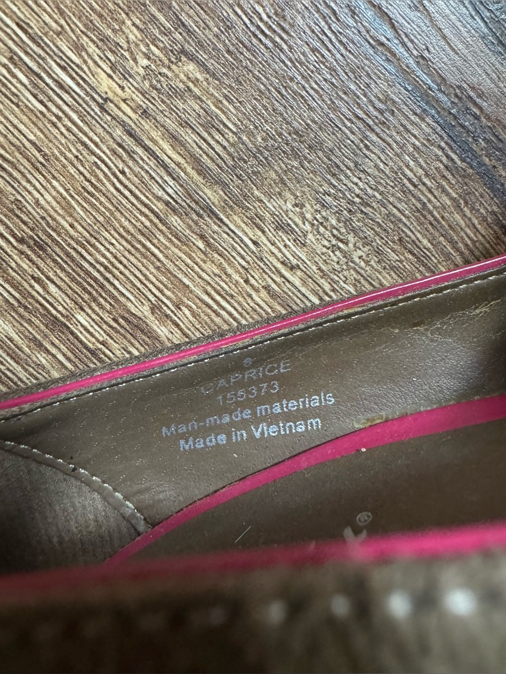 Limelight Brown Suede 4” Stiletto Heels Bow Pink Trim Size 8 - Picture 9 of 9